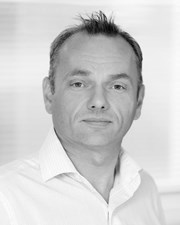 Patrick Petersen en Maarten van den Outenaar als keynote-sprekers op AI010-congres 2026